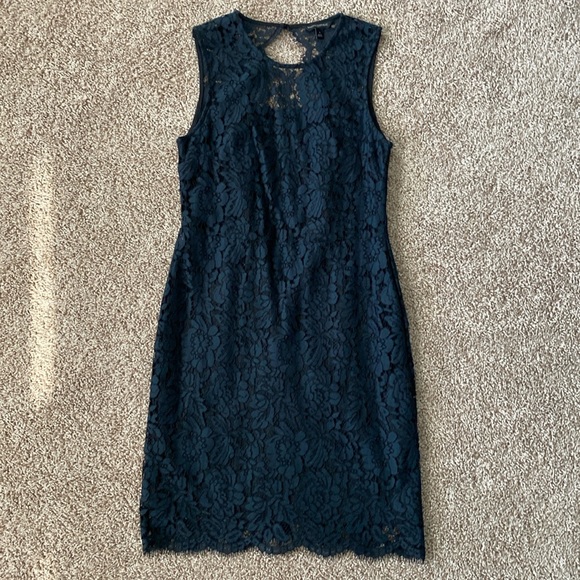 Banana Republic lace dress size 4 - Picture 1 of 7